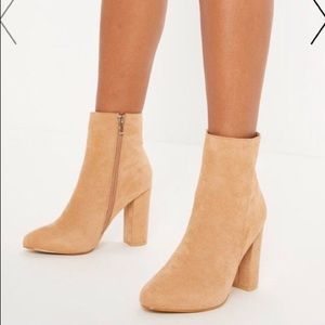 Pretty Little Thing Faux Suede boots